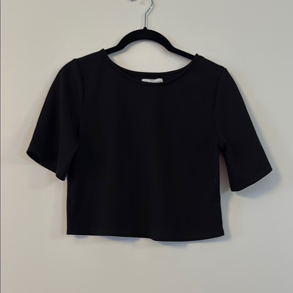 Black Boxy Crop Short Sleeve T-Shirt